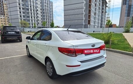 KIA Rio III рестайлинг, 2015 год, 695 000 рублей, 4 фотография