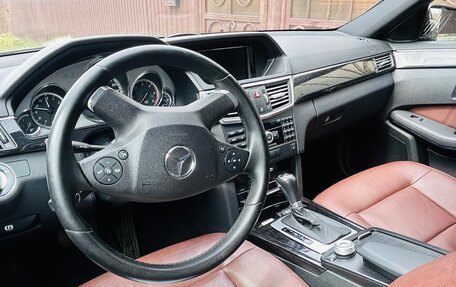 Mercedes-Benz E-Класс, 2009 год, 1 540 000 рублей, 19 фотография