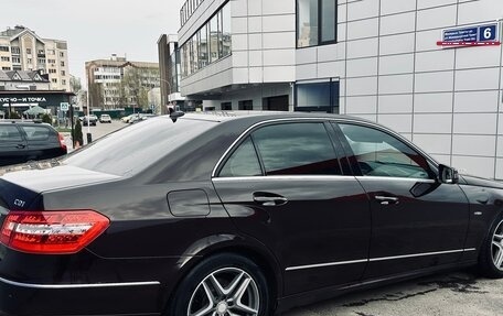 Mercedes-Benz E-Класс, 2009 год, 1 540 000 рублей, 39 фотография