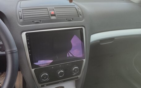 Skoda Octavia, 2011 год, 720 000 рублей, 11 фотография