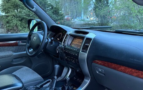 Toyota Land Cruiser Prado 120 рестайлинг, 2004 год, 1 490 000 рублей, 6 фотография