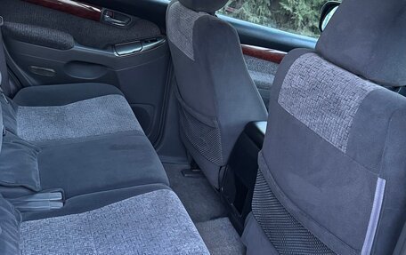 Toyota Land Cruiser Prado 120 рестайлинг, 2004 год, 1 490 000 рублей, 9 фотография