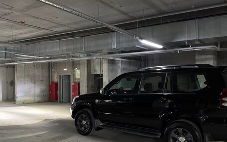 Toyota Land Cruiser Prado 120 рестайлинг, 2004 год, 1 490 000 рублей, 18 фотография