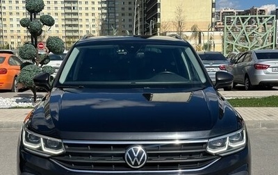 Volkswagen Tiguan II, 2021 год, 3 050 000 рублей, 1 фотография