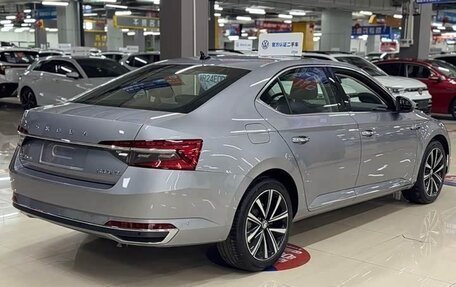 Skoda Superb III рестайлинг, 2026 год, 2 650 000 рублей, 4 фотография