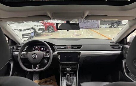 Skoda Superb III рестайлинг, 2026 год, 2 650 000 рублей, 8 фотография