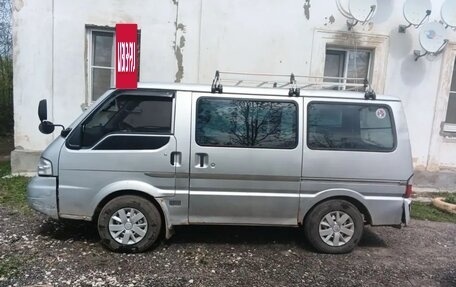 Mazda Bongo IV, 2003 год, 400 000 рублей, 3 фотография