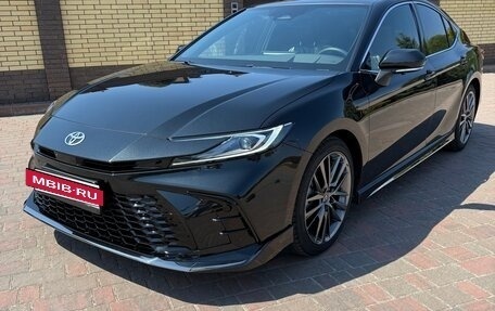 Toyota Camry, 2025 год, 4 200 000 рублей, 2 фотография