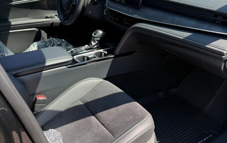 Toyota Camry, 2025 год, 4 200 000 рублей, 16 фотография