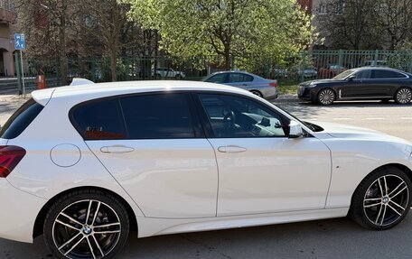 BMW 1 серия, 2019 год, 1 950 000 рублей, 6 фотография