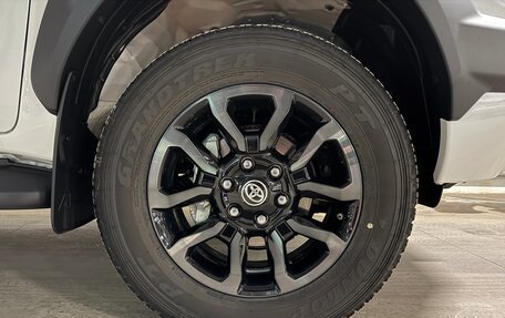 Toyota Hilux VIII, 2025 год, 6 890 000 рублей, 13 фотография