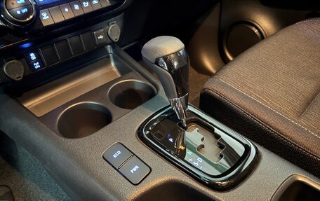 Toyota Hilux VIII, 2025 год, 6 890 000 рублей, 26 фотография