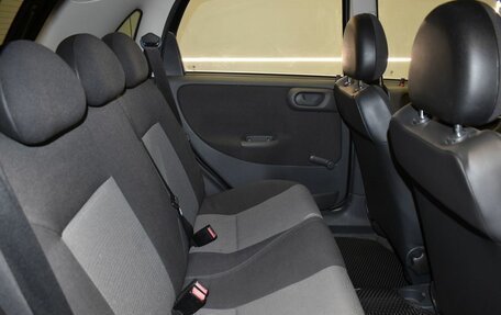 Opel Corsa C рестайлинг, 2004 год, 390 000 рублей, 13 фотография