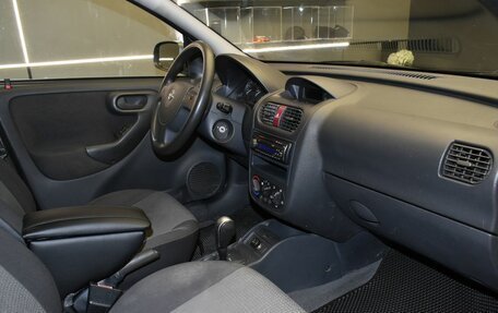 Opel Corsa C рестайлинг, 2004 год, 390 000 рублей, 11 фотография