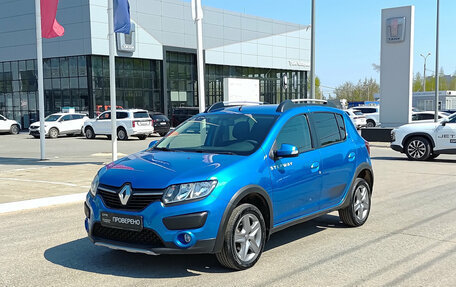 Renault Sandero II рестайлинг, 2018 год, 1 050 000 рублей, 2 фотография