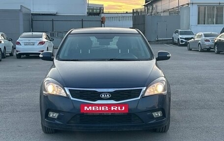 KIA cee'd I рестайлинг, 2010 год, 680 000 рублей, 3 фотография