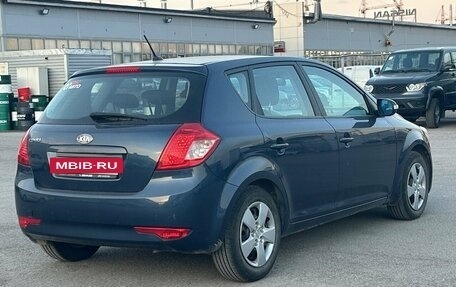 KIA cee'd I рестайлинг, 2010 год, 680 000 рублей, 2 фотография