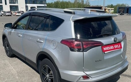 Toyota RAV4, 2016 год, 2 200 000 рублей, 17 фотография