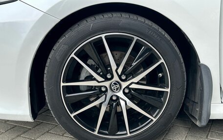 Toyota Camry, 2021 год, 2 420 000 рублей, 7 фотография