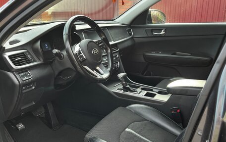 KIA Optima IV, 2018 год, 1 800 000 рублей, 8 фотография
