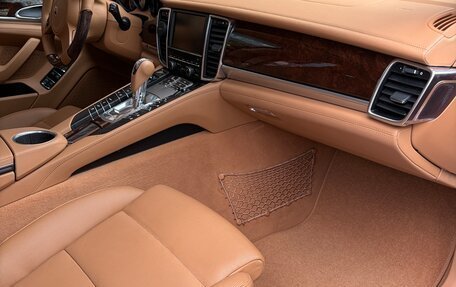 Porsche Panamera II рестайлинг, 2010 год, 7 000 000 рублей, 18 фотография