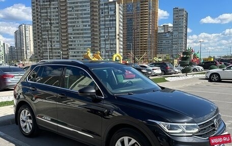 Volkswagen Tiguan II, 2021 год, 3 050 000 рублей, 5 фотография