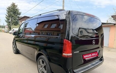 Mercedes-Benz V-Класс, 2014 год, 3 375 000 рублей, 4 фотография