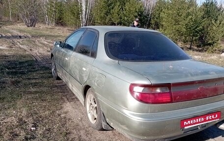 Toyota Carina, 1983 год, 325 000 рублей, 5 фотография