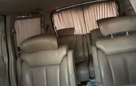 Nissan Elgrand III, 2007 год, 650 000 рублей, 11 фотография