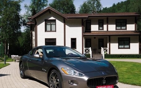 Maserati GranTurismo, 2009 год, 4 900 000 рублей, 2 фотография