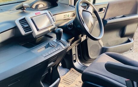 Honda Freed I, 2012 год, 1 059 000 рублей, 14 фотография
