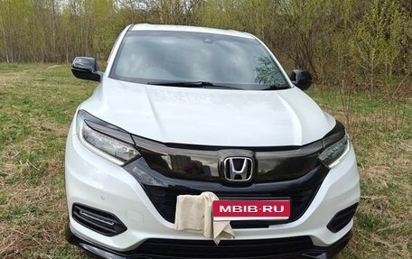 Honda Vezel, 2019 год, 2 000 000 рублей, 1 фотография