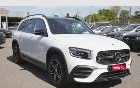 Mercedes-Benz GLB, 2022 год, 6 757 000 рублей, 1 фотография