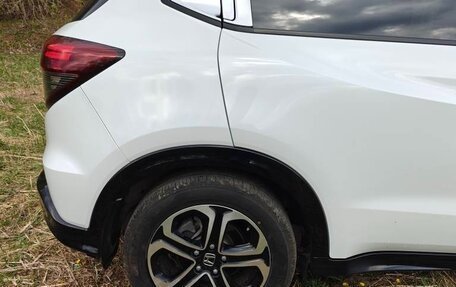 Honda Vezel, 2019 год, 2 000 000 рублей, 4 фотография