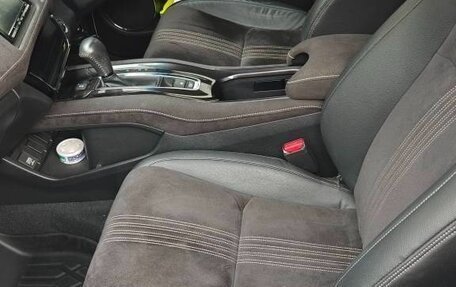 Honda Vezel, 2019 год, 2 000 000 рублей, 22 фотография