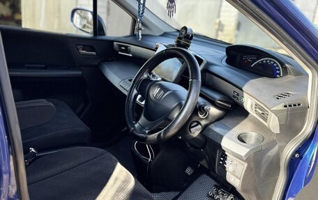 Honda Freed I, 2013 год, 900 000 рублей, 6 фотография