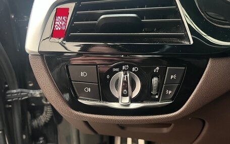 BMW 5 серия, 2018 год, 3 800 000 рублей, 2 фотография