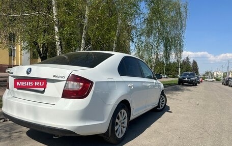 Skoda Rapid I, 2018 год, 750 000 рублей, 2 фотография