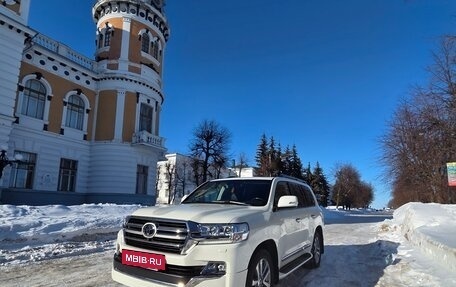 Toyota Land Cruiser 200, 2019 год, 12 000 000 рублей, 4 фотография