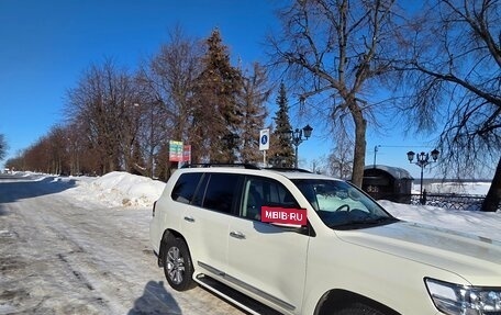 Toyota Land Cruiser 200, 2019 год, 12 000 000 рублей, 5 фотография