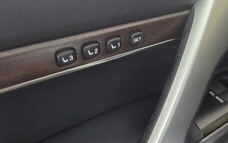 Toyota Land Cruiser 200, 2019 год, 12 000 000 рублей, 13 фотография