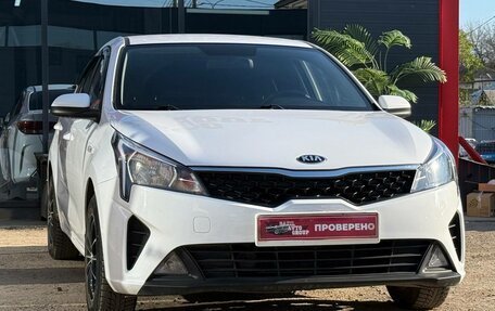 KIA Rio IV, 2021 год, 1 260 000 рублей, 3 фотография