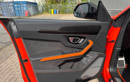 Lamborghini Urus I, 2026 год, 41 000 000 рублей, 11 фотография