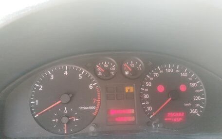 Audi A4, 1999 год, 350 000 рублей, 15 фотография