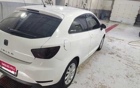SEAT Ibiza IV рестайлинг 2, 2012 год, 610 000 рублей, 7 фотография