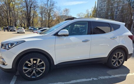 Hyundai Santa Fe III рестайлинг, 2018 год, 3 120 000 рублей, 3 фотография