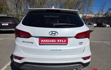 Hyundai Santa Fe III рестайлинг, 2018 год, 3 120 000 рублей, 2 фотография