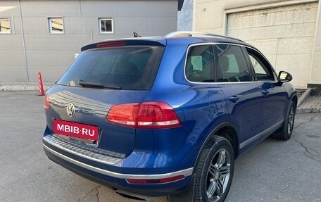 Volkswagen Touareg III, 2015 год, 3 160 000 рублей, 4 фотография