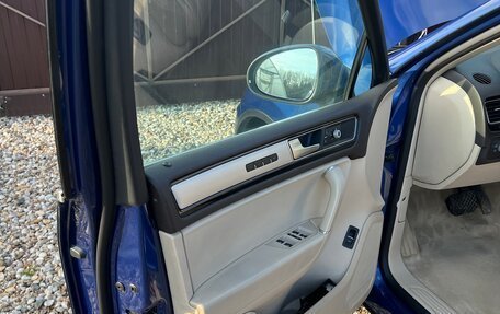 Volkswagen Touareg III, 2015 год, 3 160 000 рублей, 10 фотография