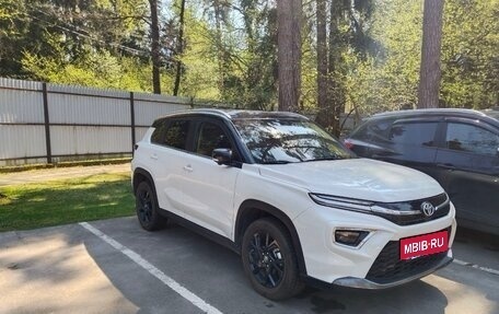 Toyota Urban Cruiser, 2025 год, 2 700 000 рублей, 4 фотография